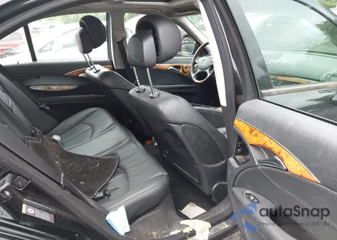 2008 Mercedes-Benz E 350 4Matic из США, поврежденный, VIN WDBUF87X68B333044